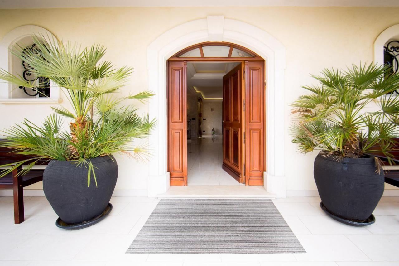 El Paradisio Splendid 5 Stars Villa Atypical In Antibes With Overflowing Swiming Pool Esterno foto